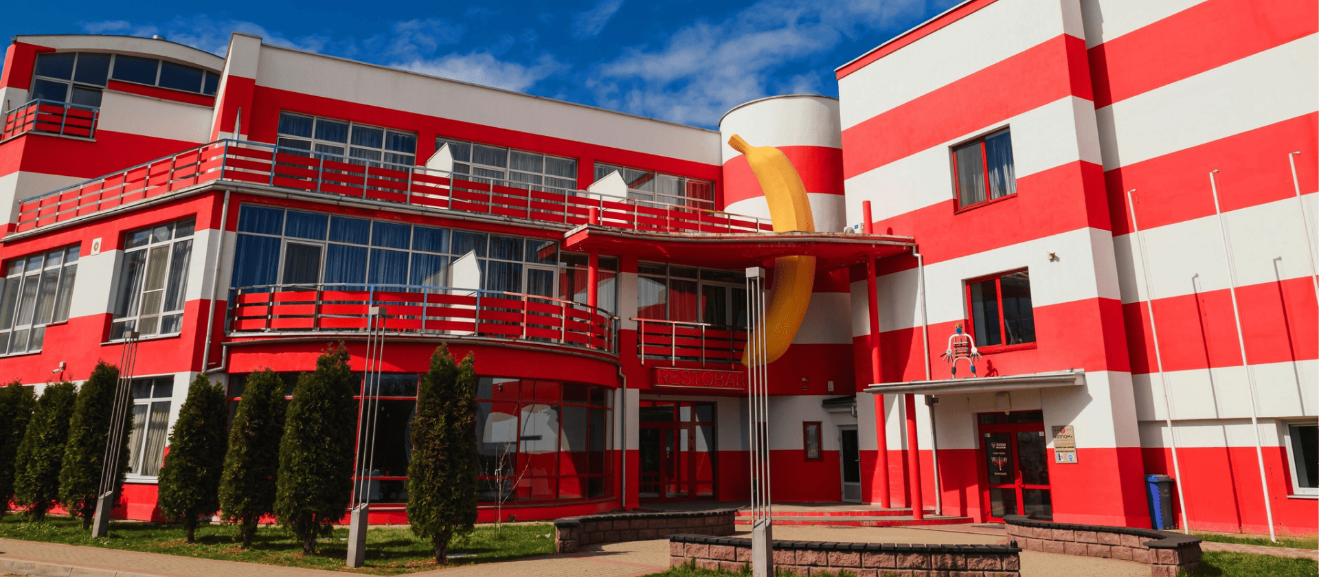 Development of a logo and brand book for Emigrand hotel — Rubarb - Image - 1